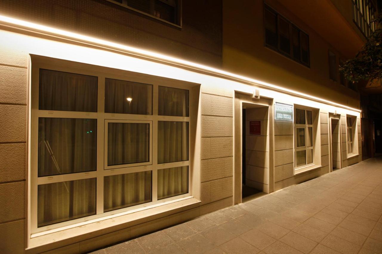 Apartamentos Reina Victoria Santender Kültér fotó